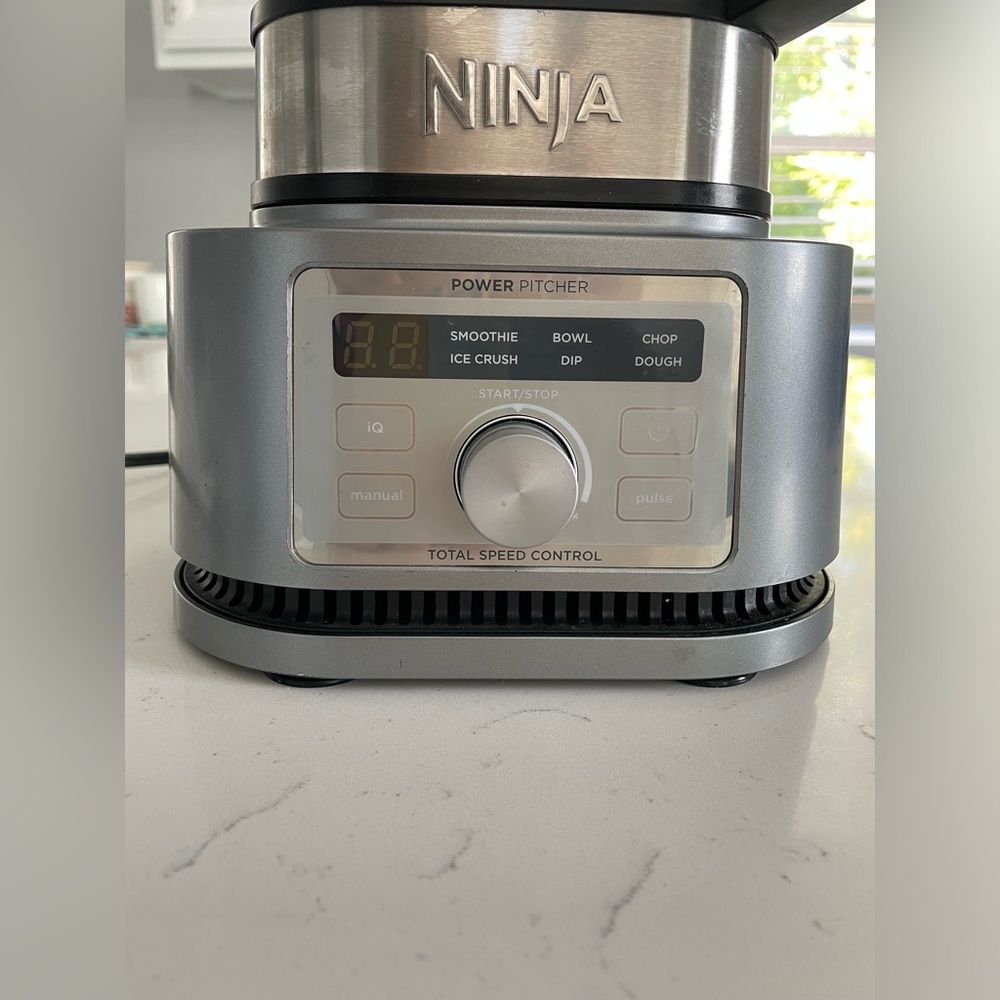 Ninja blender and processor - Picture 7 of 8